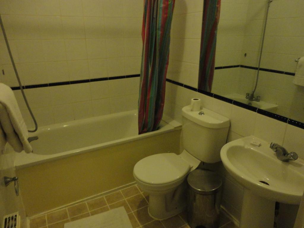 City View Hotel London Room photo